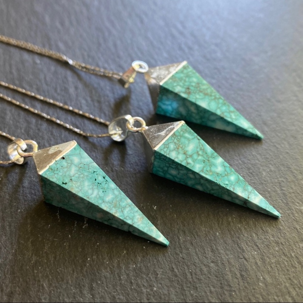 NEW!  Boho Turquoise Silver Geometric Pendant - Picture 5 of 7